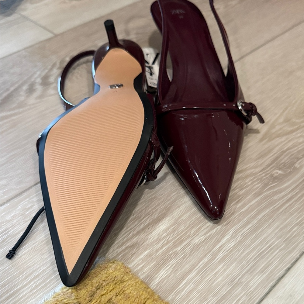 Zara Women's Dark Red Plum Kitten Heels (NEW) - Picture 4 of 4